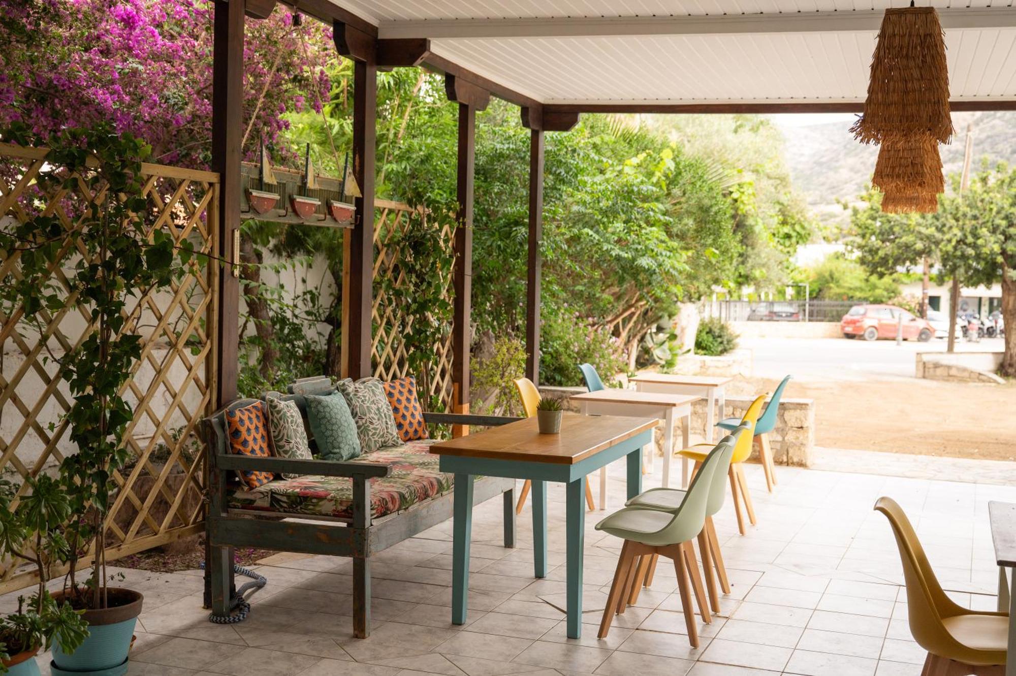 Pension Romantika Matala Extérieur photo